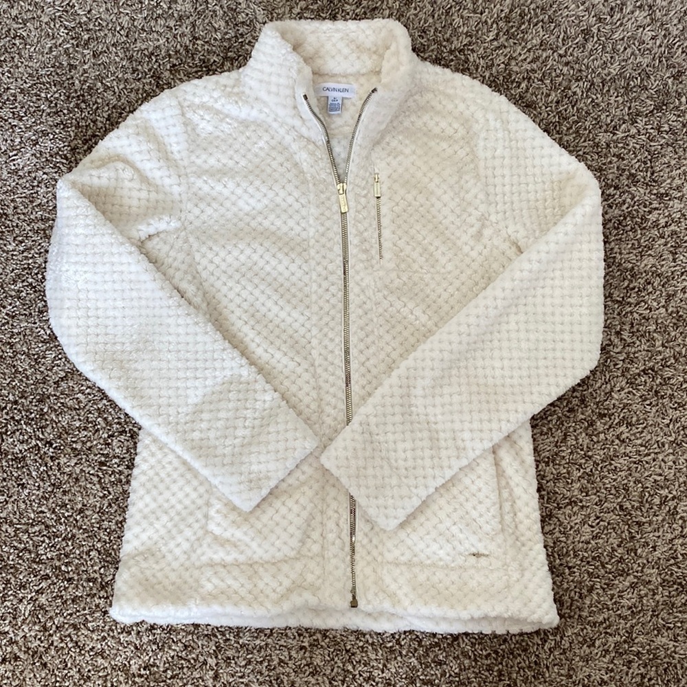 Calvin Klein zip up sweater. Size small.
